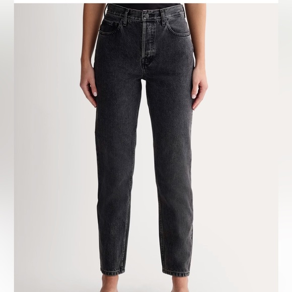 Everlane 90’s Cheeky Jean - Picture 6 of 6